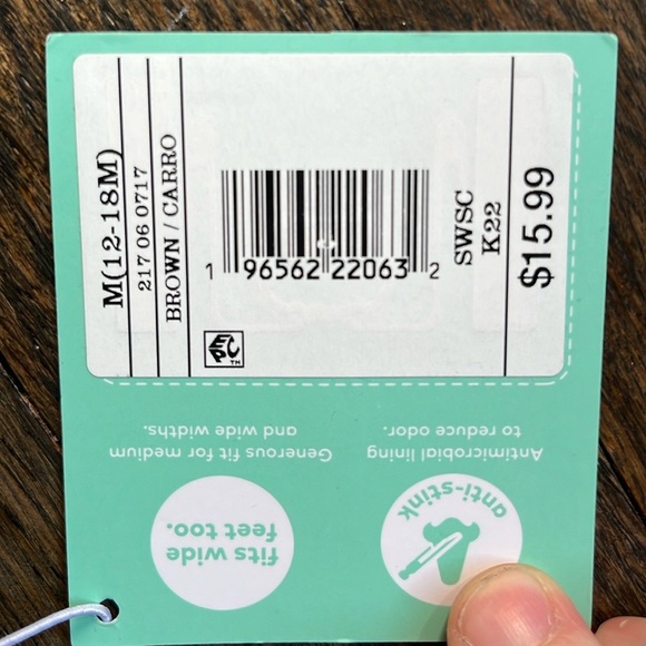 NWT Stride Rite sandals - Picture 6 of 7